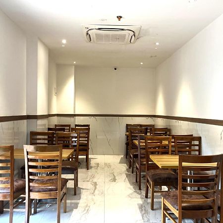 Glitz Hotels La Dahlia - Premium Thane Extérieur photo